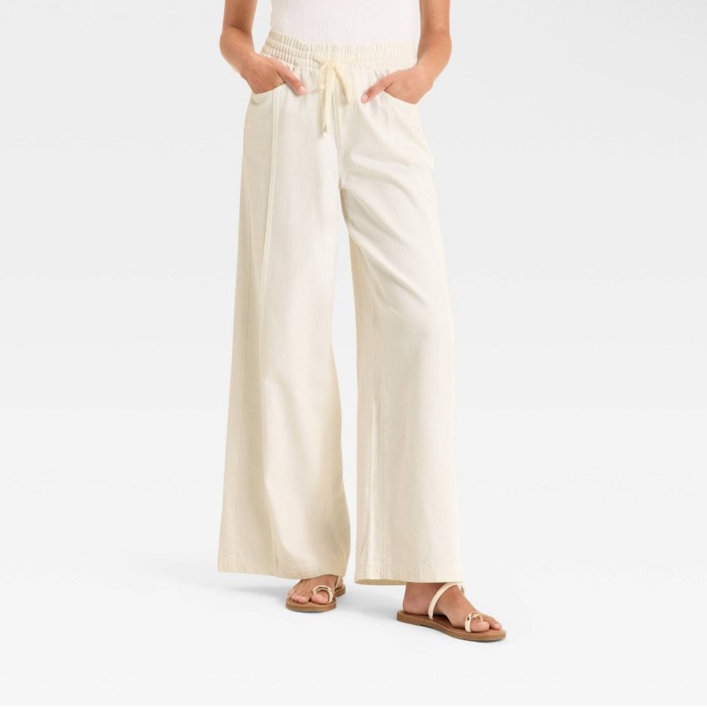 Universal Thread Women's Light Cream Wide-Leg Pants